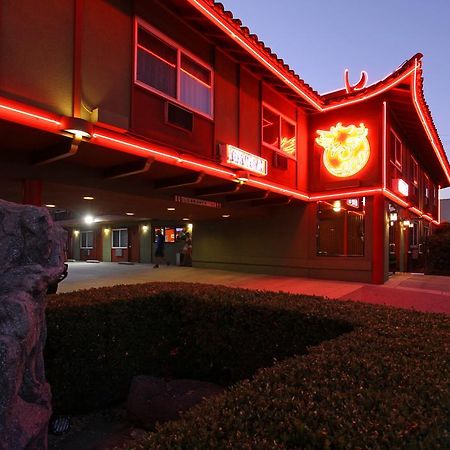 Royal Pagoda Motel Dodger Stadium Los Angeles Eksteriør billede